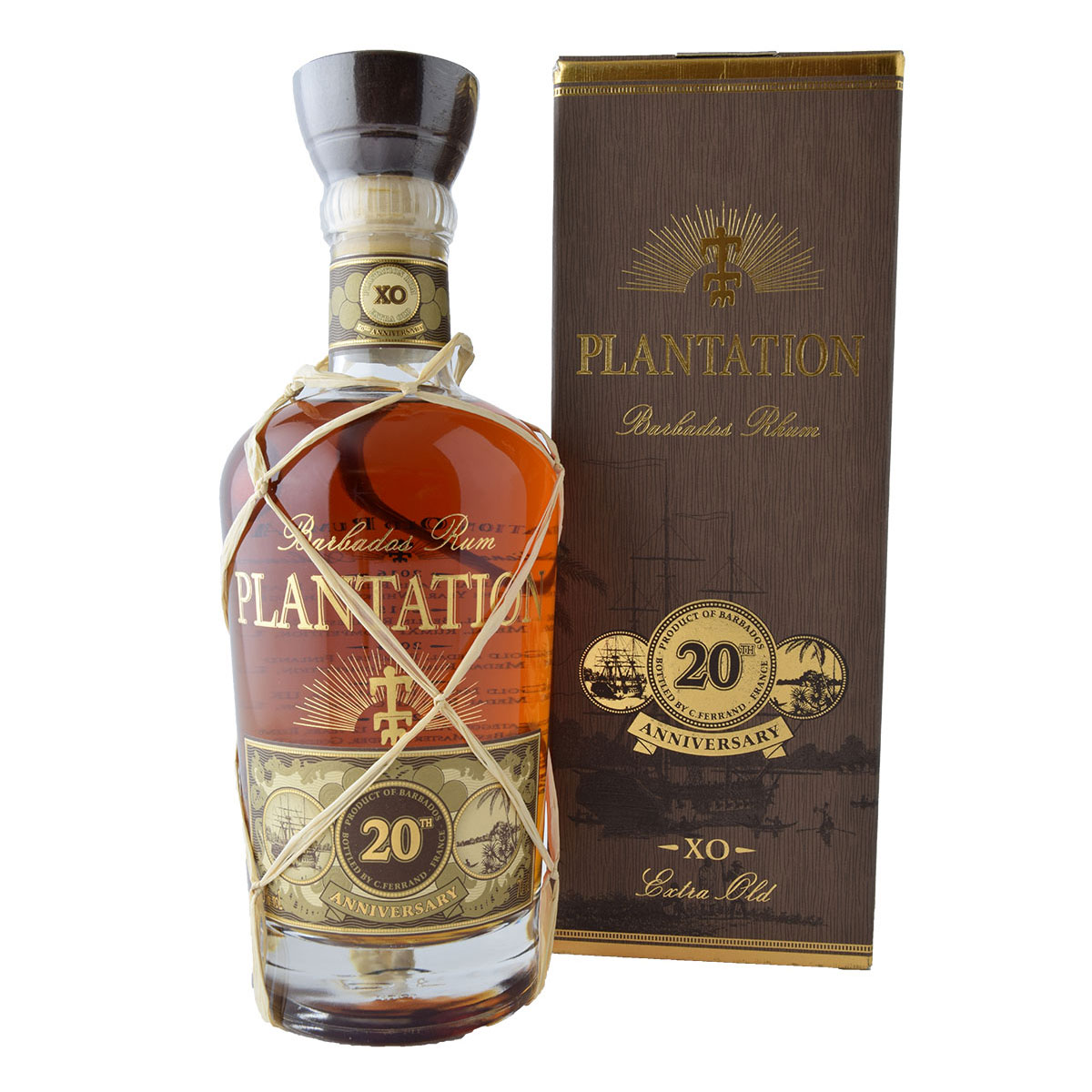 a bottle of plantation rum xo 20th anniversary